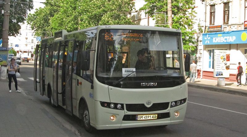 У Сумах намагаються легалізувати тендер на три маленьких автобуса У Сумах намагаються легалізувати тендер на три маленьких автобуса