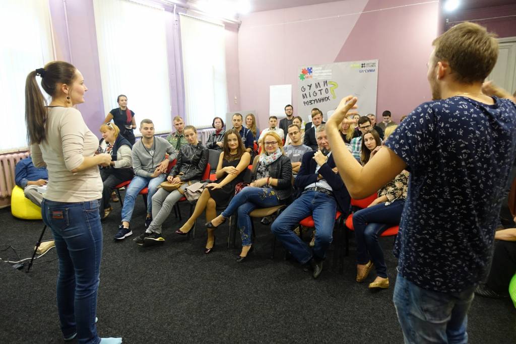 У Сумах відкрили "Розумний Хаб" У Сумах відкрили "Розумний Хаб"
