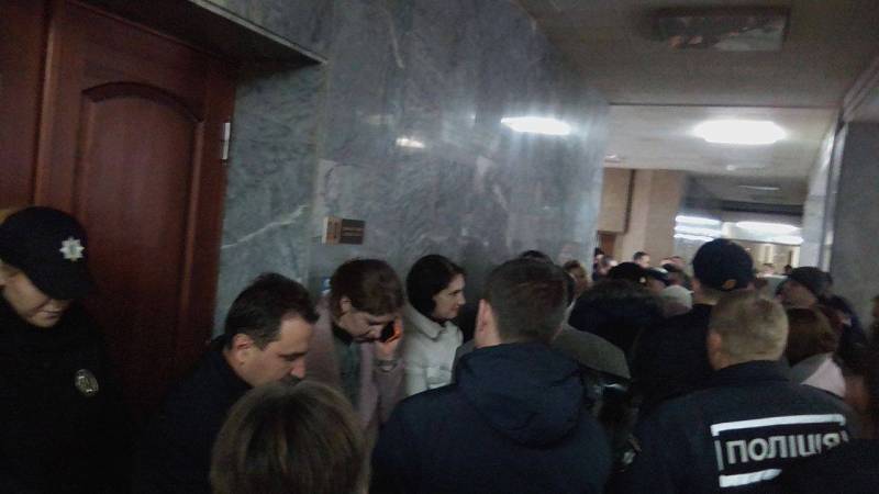 Тарифний мадан не зміг "прорватися" до мера Сум
