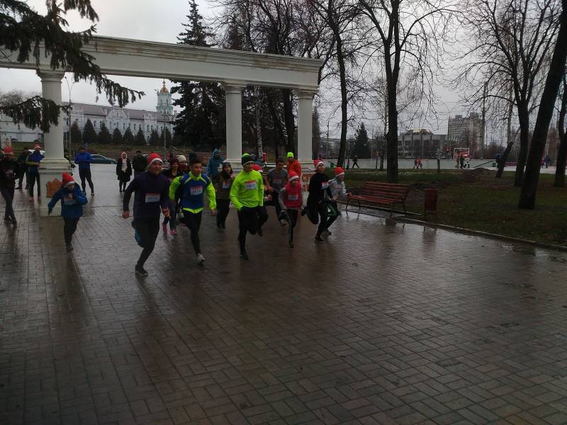 У Сумах пройшов забіг Святого Миколая