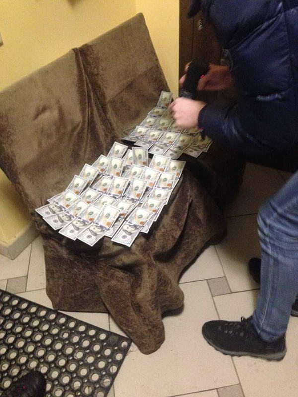 Чиновник Сумської міськради погорів на хабарі
