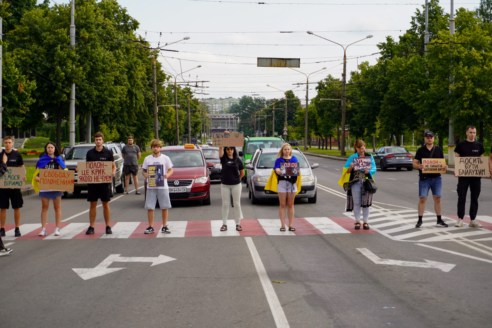 У Сумах вшанували пам’ять закатованих і страчених у полоні захисників та цивільних