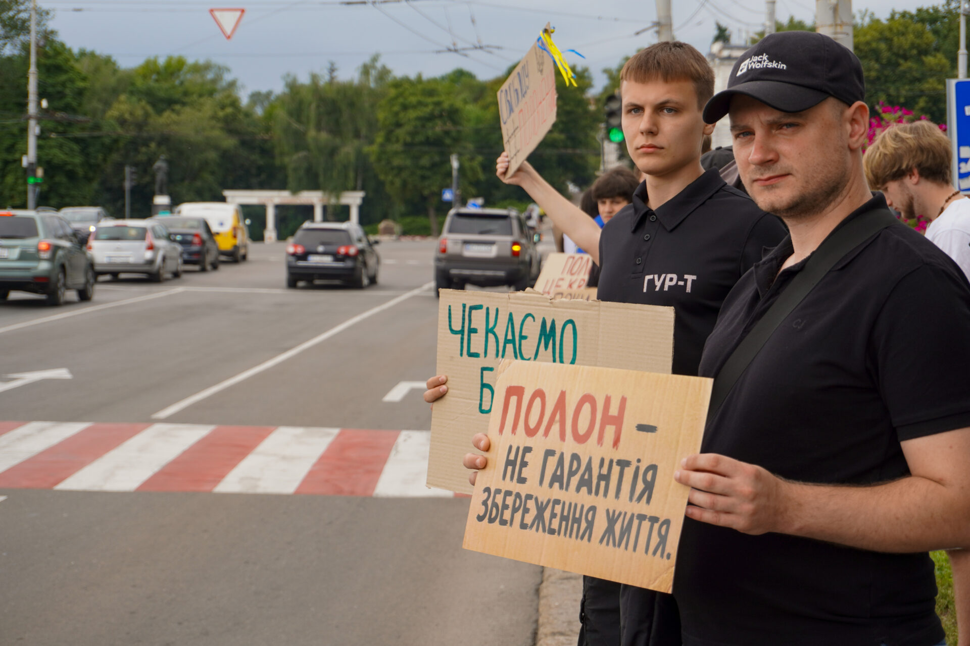 У Сумах вшанували пам’ять закатованих і страчених у полоні захисників та цивільних